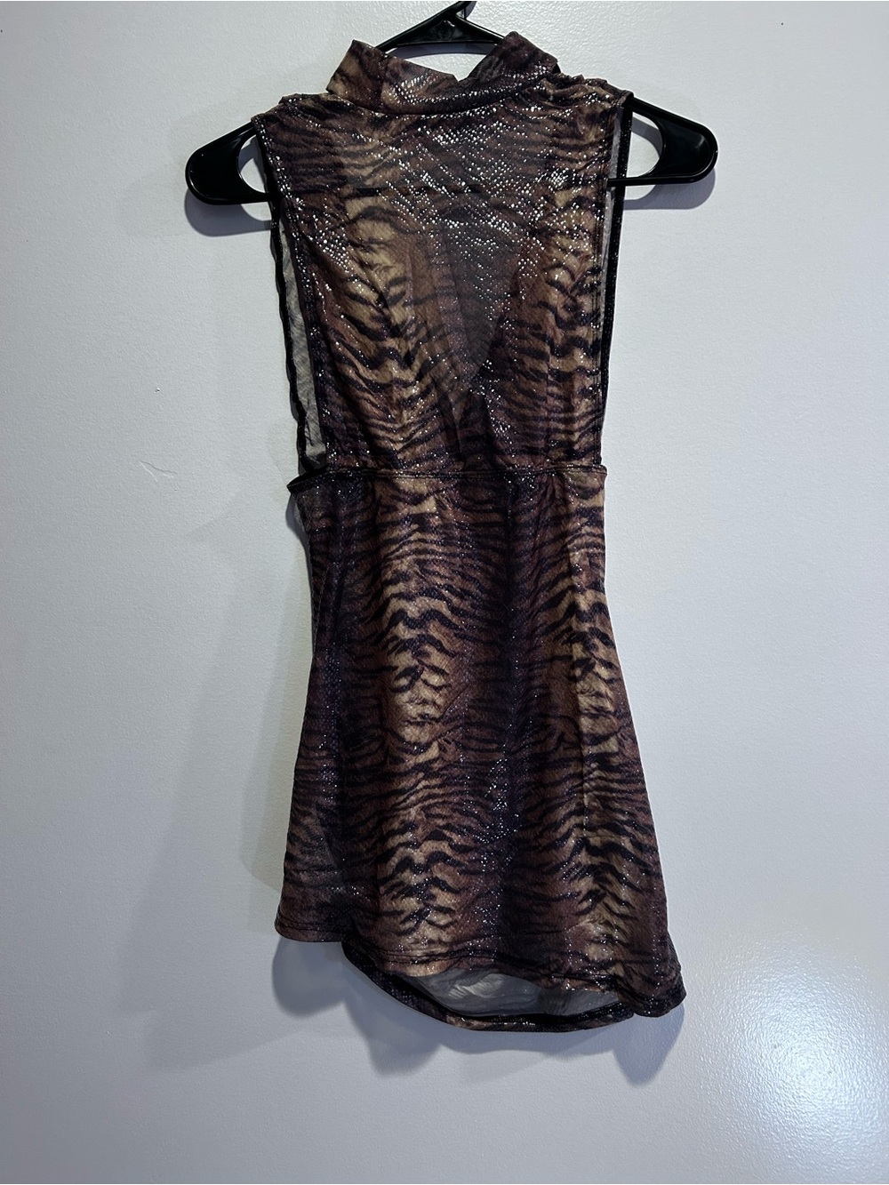 Sleeveless Sheer Tiger-Print Mock Neck Top in Brown/Black